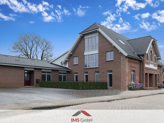 Mehrfamilienhaus zum Kauf - Erstbezug als Kapitalanlage geeignet 24 Zimmer 1.000 m² 1.895 m² Grundstück Roggenstede Dornum 26553