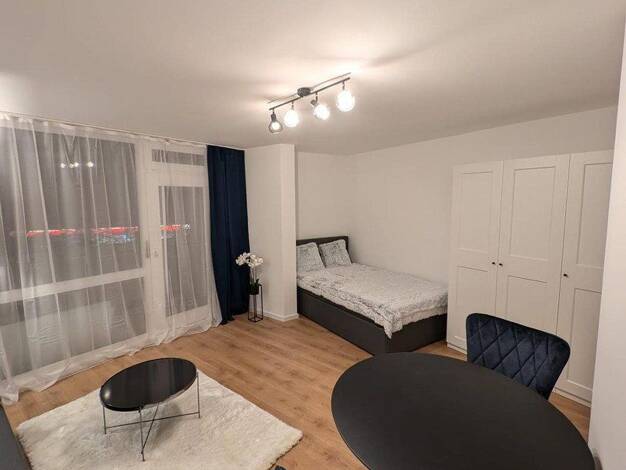Wohnung zur Miete 1.250 € 1 Zimmer 32 m² 3. Geschoss Thalk.Obersendl.-Forsten-Fürstenr.-Solln München 81379