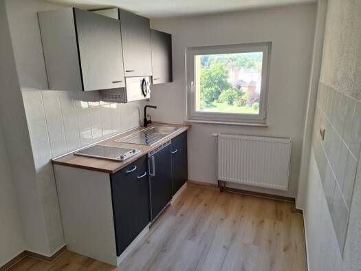 Wohnung zur Miete 198 € 1 Zimmer 22 m² 4. Geschoss Debschwitz Gera 07548