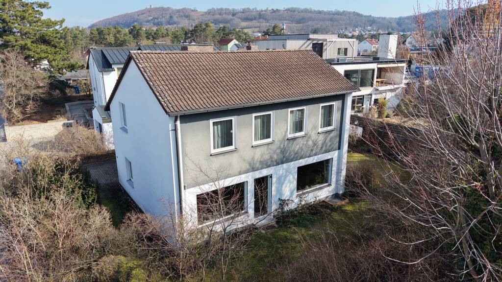 Einfamilienhaus zum Kauf 379.000 € 4,5 Zimmer 114 m² 576 m² Grundstück Neumarkt Neumarkt in der Oberpfalz 92318