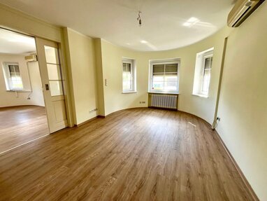 Wohnung zur Miete 795 € 4,5 Zimmer 93 m² frei ab sofort Dresdener Straße 26 Wilthen Wilthen 02681