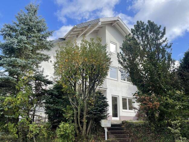 Einfamilienhaus zum Kauf provisionsfrei 849.000 € 7 Zimmer 258 m² 554 m² Grundstück Niedernhausen 65779