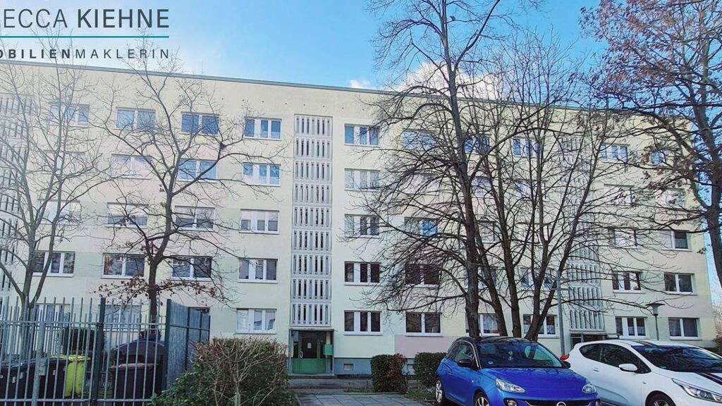 Wohnung zur Miete 460 € 2 Zimmer 51 m² 2. Geschoss frei ab 01.07.2026 Kattowitzer Straße 17 Südstadt Halle 06128