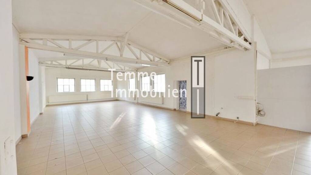 Lagerhalle zur Miete 10,50 € 342 m² Lagerfläche St Johannis Nürnberg 90419