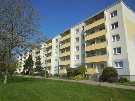 Wohnung zur Miete 397 € 4 Zimmer 63,9 m² 2. Geschoss Viethstraße 11 Innenstadt Dessau-Roßlau 06849