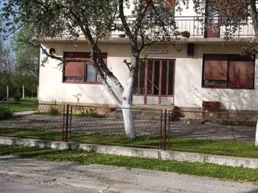 Haus zum Kauf 200.000 € 8 Zimmer 200 m² Centar, Gospic Gospic