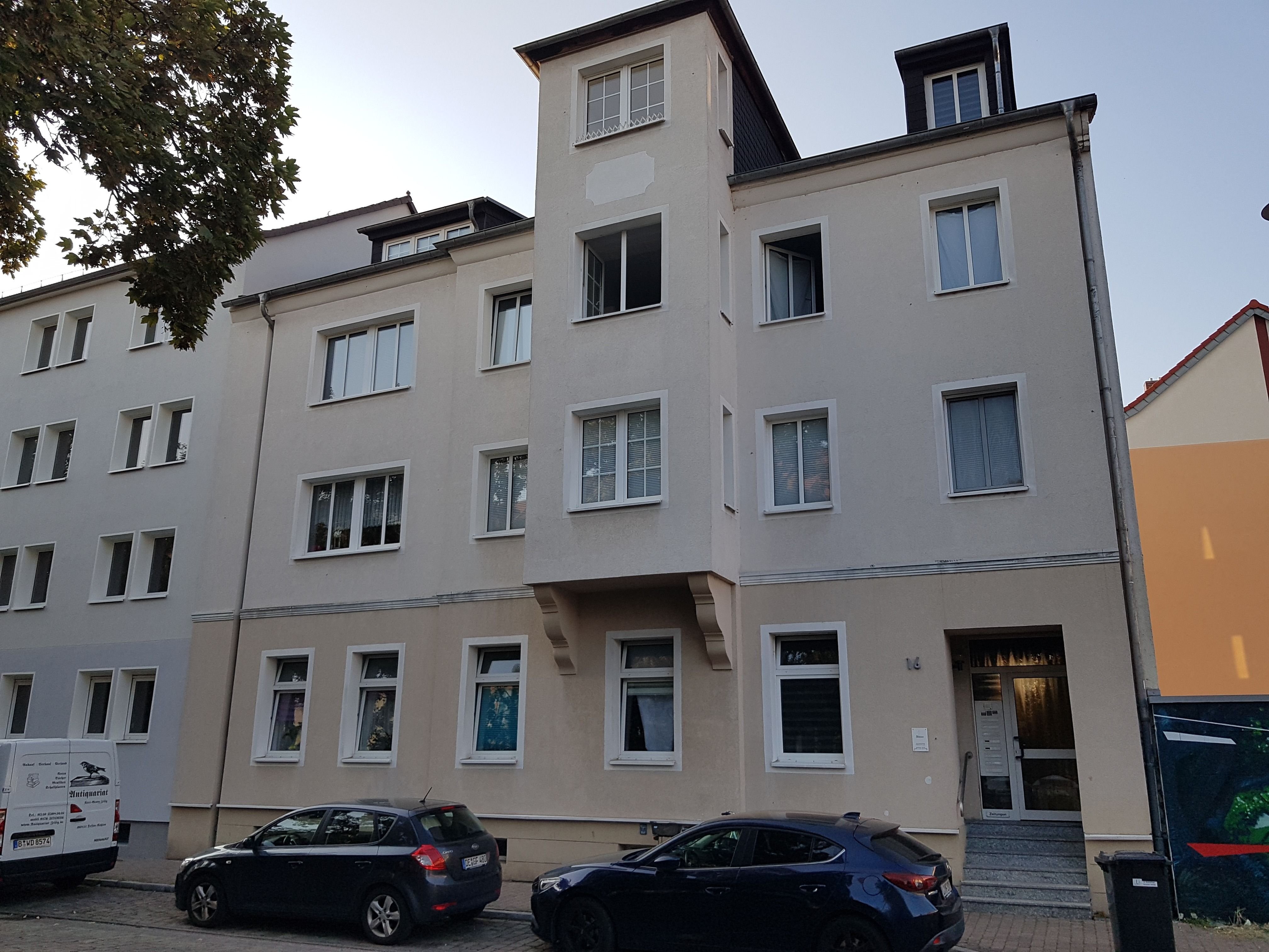 Wohnung zur Miete 315 € 1 Zimmer 52,1 m²<br/>Wohnfläche 1.<br/>Geschoss ab sofort<br/>Verfügbarkeit Goethestr. Innerstädtischer Bereich Nord 16 Dessau-Roßlau 06844