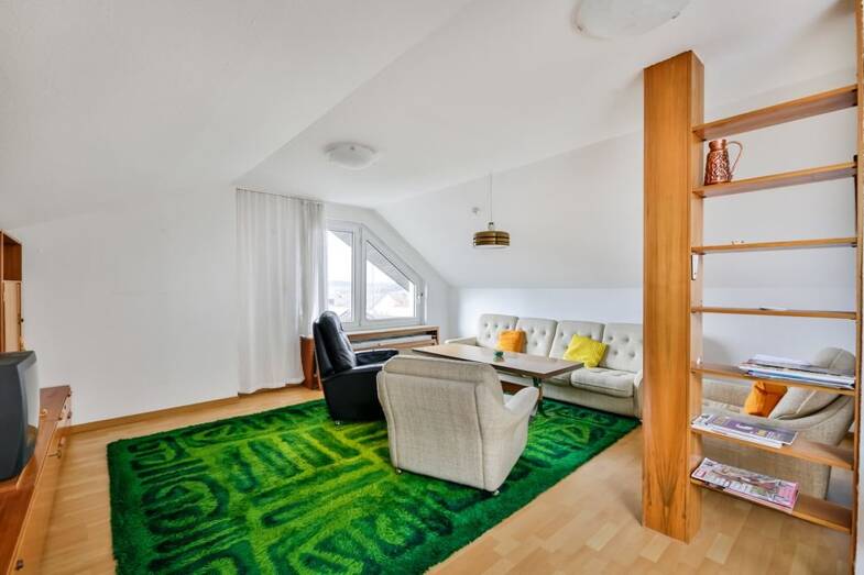 Wohnung zum Kauf 168.000 € 3 Zimmer 85 m² Dachgeschoss Ellmendingen Keltern-Ellmendingen 75210