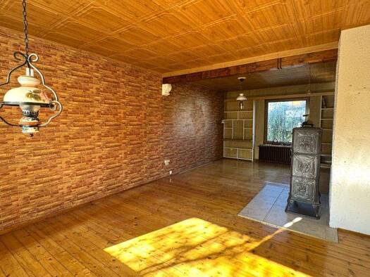 Doppelhaushälfte zum Kauf 135.000 € 3 Zimmer 84,8 m² 387 m² Grundstück Haideburg Dessau 06849