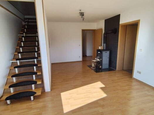 Maisonette zur Miete 700 € 3,5 Zimmer 63 m² Geschoss 2/3 frei ab sofort Kirchfembach Langenzenn 90579