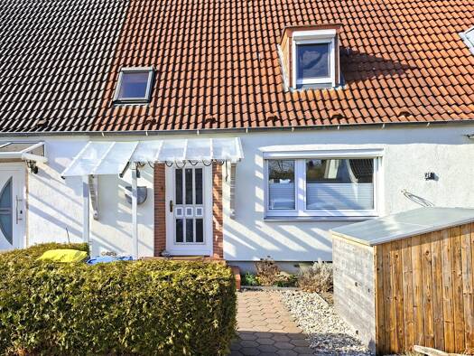 Reihenmittelhaus zum Kauf 249.000 € 3 Zimmer 73 m² 201 m² Grundstück Suchsdorf Kiel / Suchsdorf 24107