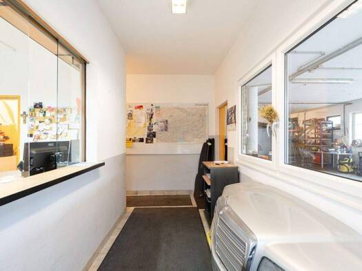 Büro zur Miete 1.380 € 50 m² Bürofläche Ansfelden 4052