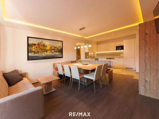 Hotel zum Kauf 8 Zimmer 30 Betten 706 m² Grundstück Ladis 6532