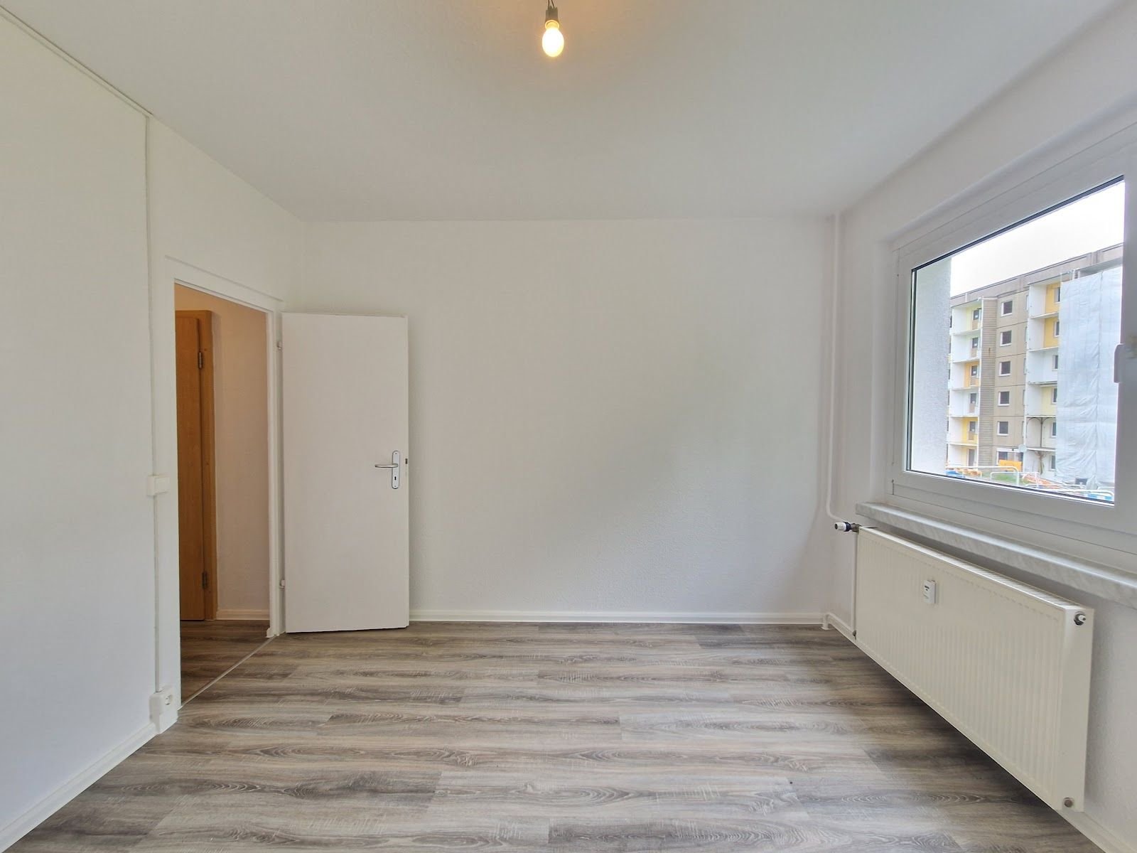 Wohnung zur Miete 228 € 2 Zimmer 41,4 m²<br/>Wohnfläche EG<br/>Geschoss Albert-Köhler-Straße 3 Morgenleite 631 Chemnitz 09122