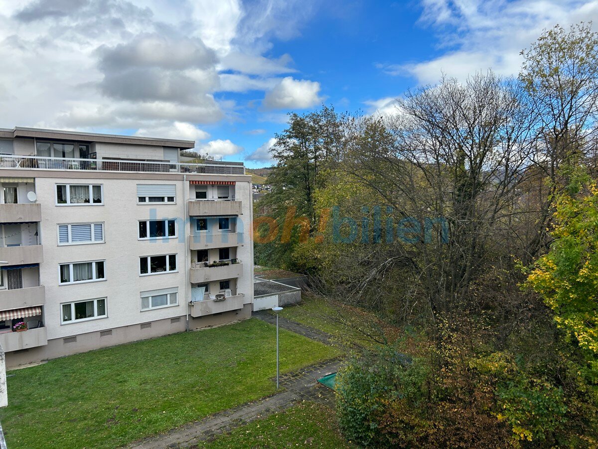 Wohnung zum Kauf 255.000 € 4 Zimmer 87 m²<br/>Wohnfläche Metzingen Metzingen 72555