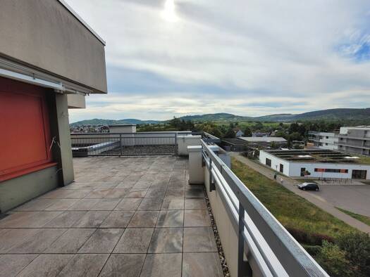 Penthouse zur Miete 1.490 € 4,5 Zimmer 132 m² 5 Geschosse frei ab sofort Nelkenstraße Endersbach Weinstadt 71384