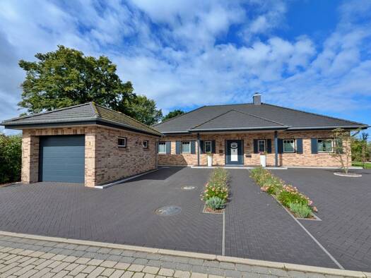 Bungalow zum Kauf 874.000 € 4,5 Zimmer 160 m² 2.107 m² Grundstück Dargow Salem 23883