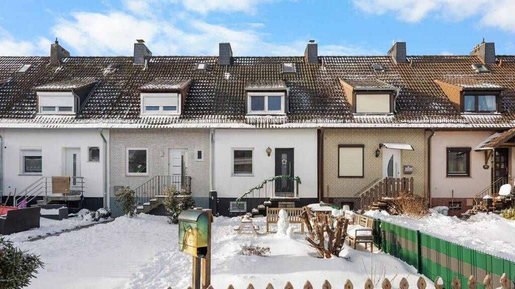 Reihenmittelhaus zum Kauf 219.000 € 3 Zimmer 96,3 m² 200 m² Grundstück Kattenesch Bremen 28277