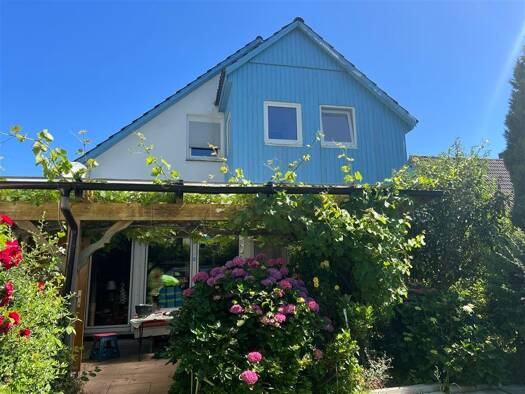 Einfamilienhaus zum Kauf 249.000 € 6 Zimmer 125 m² 743 m² Grundstück Tivolieweg 15 Otterndorf Otterndorf , Niederelbe 21762