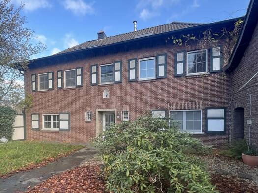Einfamilienhaus zum Kauf 1.140.000 € 7 Zimmer 456 m² 3.300 m² Grundstück Neersen Willich / Schiefbahn 47877