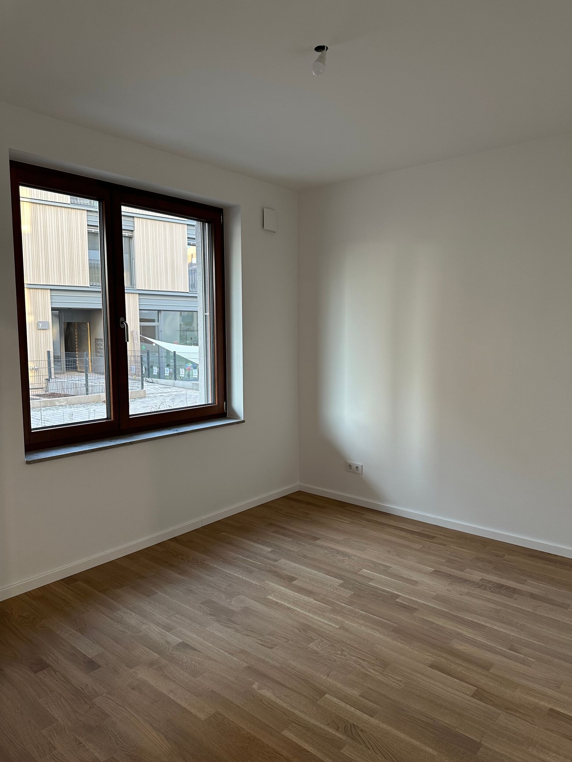 Wohnung zur Miete 1.234 € 4 Zimmer 90,1 m²<br/>Wohnfläche EG<br/>Geschoss 15.01.2025<br/>Verfügbarkeit Johannes-Hoffmann-Straße 1 Kasernen West Bamberg 96052