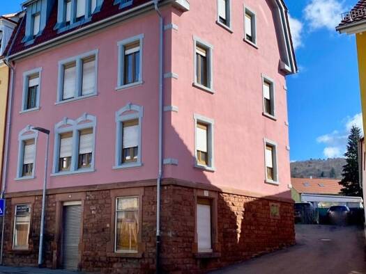 Mehrfamilienhaus zum Kauf 14 Zimmer 310 m² 584 m² Grundstück Lahr Lahr 77933
