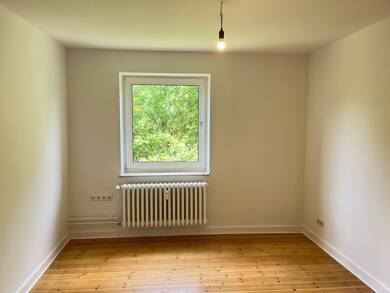 Wohnung zur Miete 449 € 2 Zimmer 45 m² 1. Geschoss frei ab 01.07.2025 Woermannstraße 7 Neumühlen - Dietrichsdorf Bezirk 2 Kiel 24149