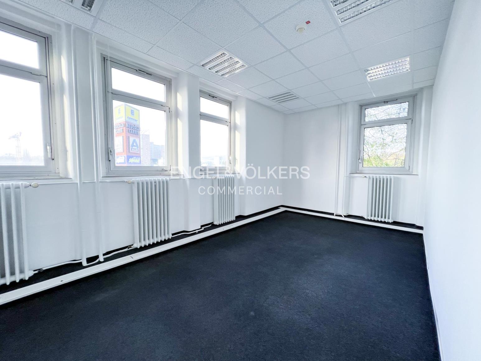 Büro-/Praxisfläche zur Miete 17 € 507 m²<br/>Bürofläche ab 507 m²<br/>Teilbarkeit Neukölln Berlin 12057