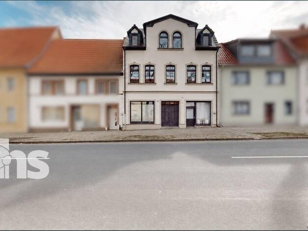 Einfamilienhaus zum Kauf provisionsfrei 215.000 € 6 Zimmer 259,3 m² 538 m² Grundstück Breiter Weg 34 Lutherstadt Eisleben 06295
