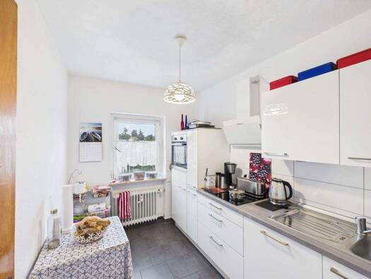 Wohnung zum Kauf 195.000 € 3 Zimmer 76,3 m² 2. Geschoss Seeheim Seeheim-Jugenheim 64342