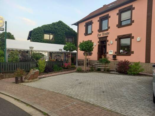 Haus zum Kauf 338.000 € 7 Zimmer 362,8 m² 1.440 m² Grundstück Rissenthal Losheim am See 66679