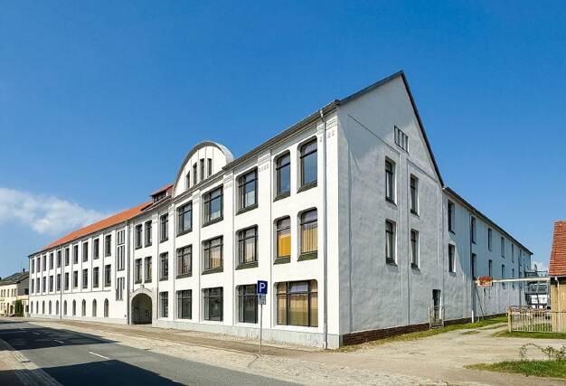 Produktionshalle zum Kauf 2.800.000 € 5.734 m² Lagerfläche Kirschau Kirschau 02681