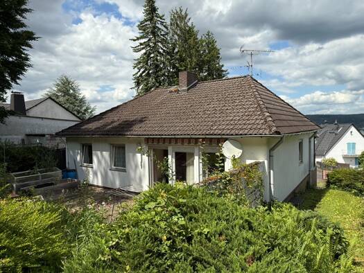 Einfamilienhaus zum Kauf 349.000 € 5 Zimmer 114 m² 1.059 m² Grundstück Hailer Gelnhausen 63571