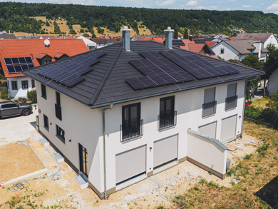 Haus zur Miete - Erstbezug 1.575 € 5 Zimmer 145 m² 300 m² Grundstück frei ab sofort Kelheim Kelheim 93309