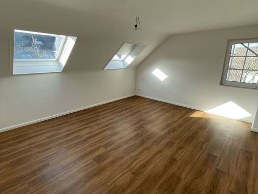 Wohnung zur Miete 800 € 2 Zimmer 56 m² Geschoss 2/2 frei ab sofort Kaarst-Nord Kaarst 41564