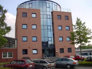 Studio zur Miete 550 € 33 m² Geschoss 3/4 frei ab sofort Oberursel Oberursel 61440