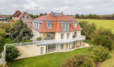 Haus zum Kauf 1.560.000 € 11 Zimmer 450 m² 1.236 m² Grundstück Nürnberger Strasse 68 Wassertrüdingen Wassertrüdingen 91717