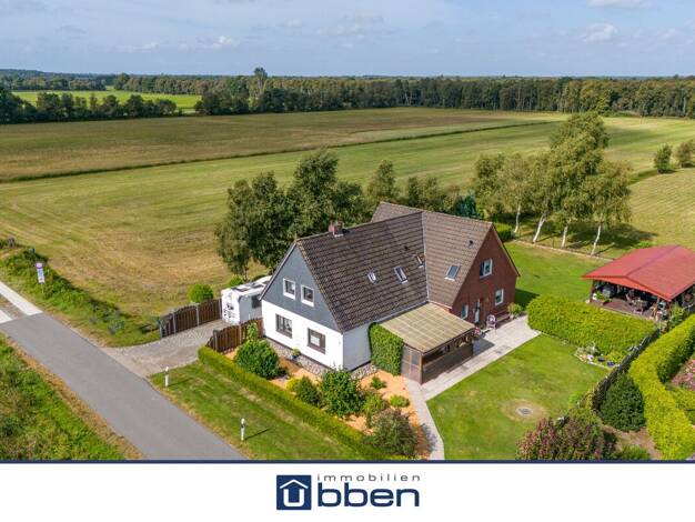 Einfamilienhaus zum Kauf 229.000 € 8 Zimmer 213 m² 1.203 m² Grundstück Tannenhausen Aurich 26607