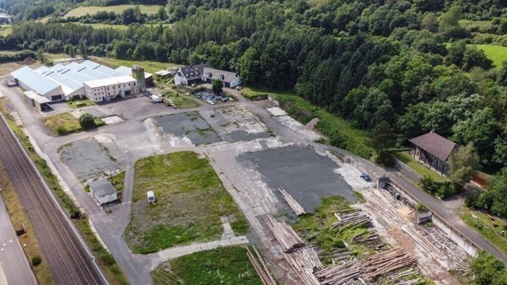 Gewerbegrundstück zum Kauf provisionsfrei als Kapitalanlage geeignet 57.781 m² Grundstück Sulzbacherstrasse 42 Kirn 55606