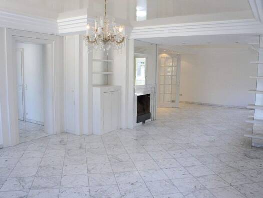 Wohnung zur Miete 1.395 € 3 Zimmer 129 m² 3. Geschoss Höchst Frankfurt am Main 65929