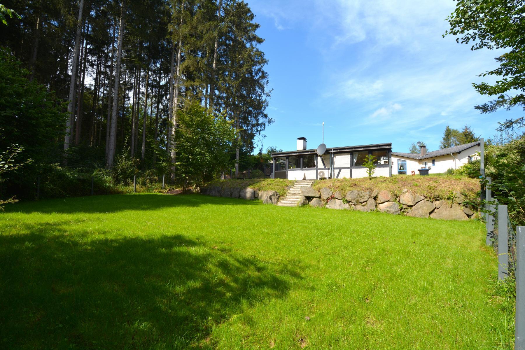 Bungalow zum Kauf 149.000 € 4 Zimmer 60 m²<br/>Wohnfläche 658 m²<br/>Grundstück Gerolstein Gerolstein 54568