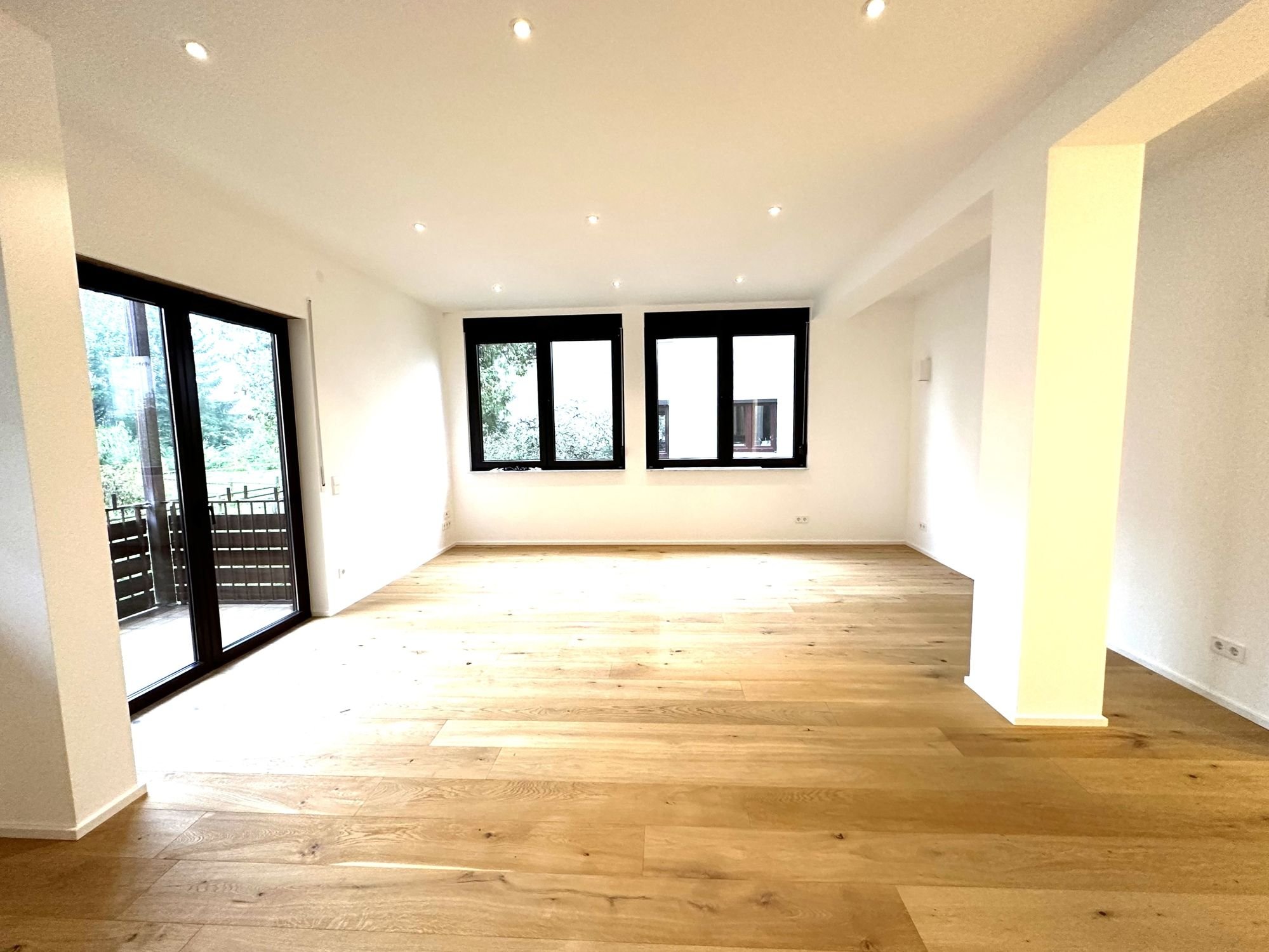 Wohnung zum Kauf 525.000 € 3 Zimmer 108 m² Oberesslingen - West Esslingen 73730