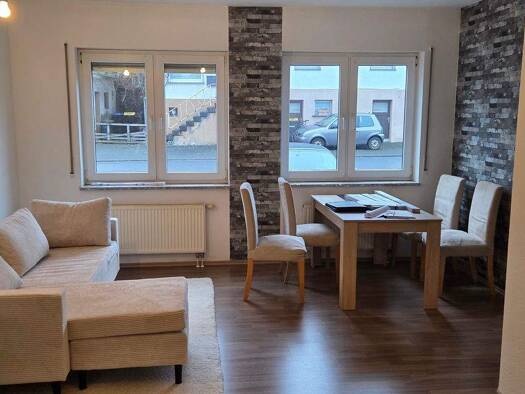 Wohnung zur Miete 400 € 1,5 Zimmer 54 m² frei ab sofort Fellerdilln Haiger 35708