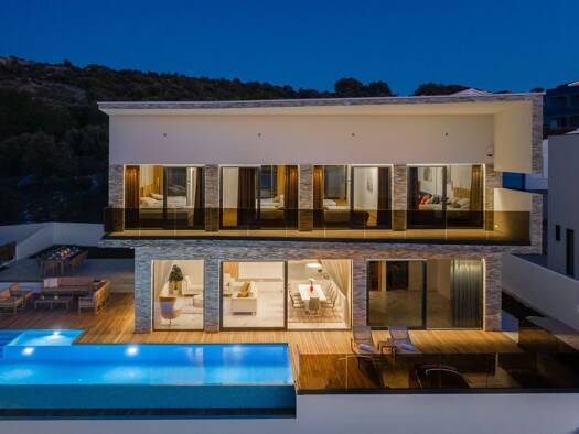 Villa zum Kauf 1.480.000 € 5 Zimmer 260 m² 685 m² Grundstück Rogoznica 22203