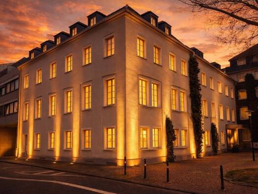 Bürofläche zur Miete provisionsfrei 1.295 € 8 Zimmer 185 m² Bürofläche Cracau Krefeld 47798