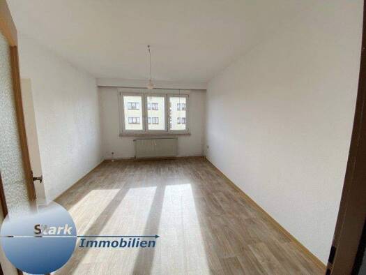 Wohnung zur Miete 340 € 2 Zimmer 48,8 m² 2. Geschoss frei ab sofort Alte Reichenbacher Str. 13 Oelsnitz 08606