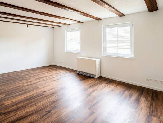 Mehrfamilienhaus zur Miete 1.690 € 6 Zimmer 161 m² 200 m² Grundstück Gechingen 75391