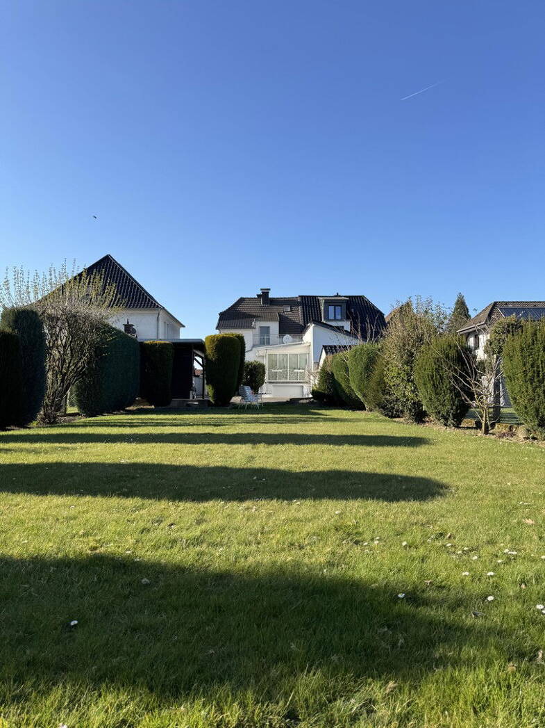 Doppelhaushälfte zum Kauf provisionsfrei 310.000 € 6 Zimmer 124 m² 681 m² Grundstück Grüner Weg 18 Geseke Geseke 59590