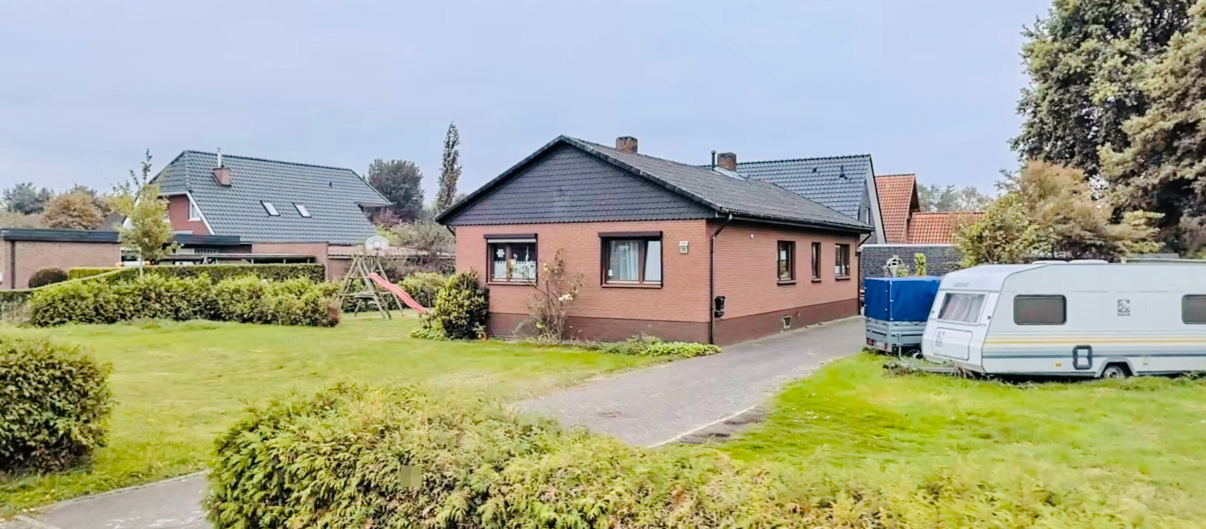 Einfamilienhaus zum Kauf 339.900 € 4 Zimmer 97 m²<br/>Wohnfläche 1.133 m²<br/>Grundstück Krusenbusch Oldenburg 26135