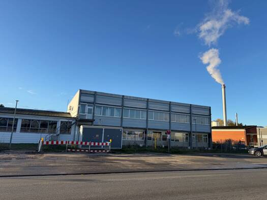 Lagerhalle zur Miete provisionsfrei 6 € 460 m² Lagerfläche St. Lorenz Nord St. Lorenz-Nord 23554